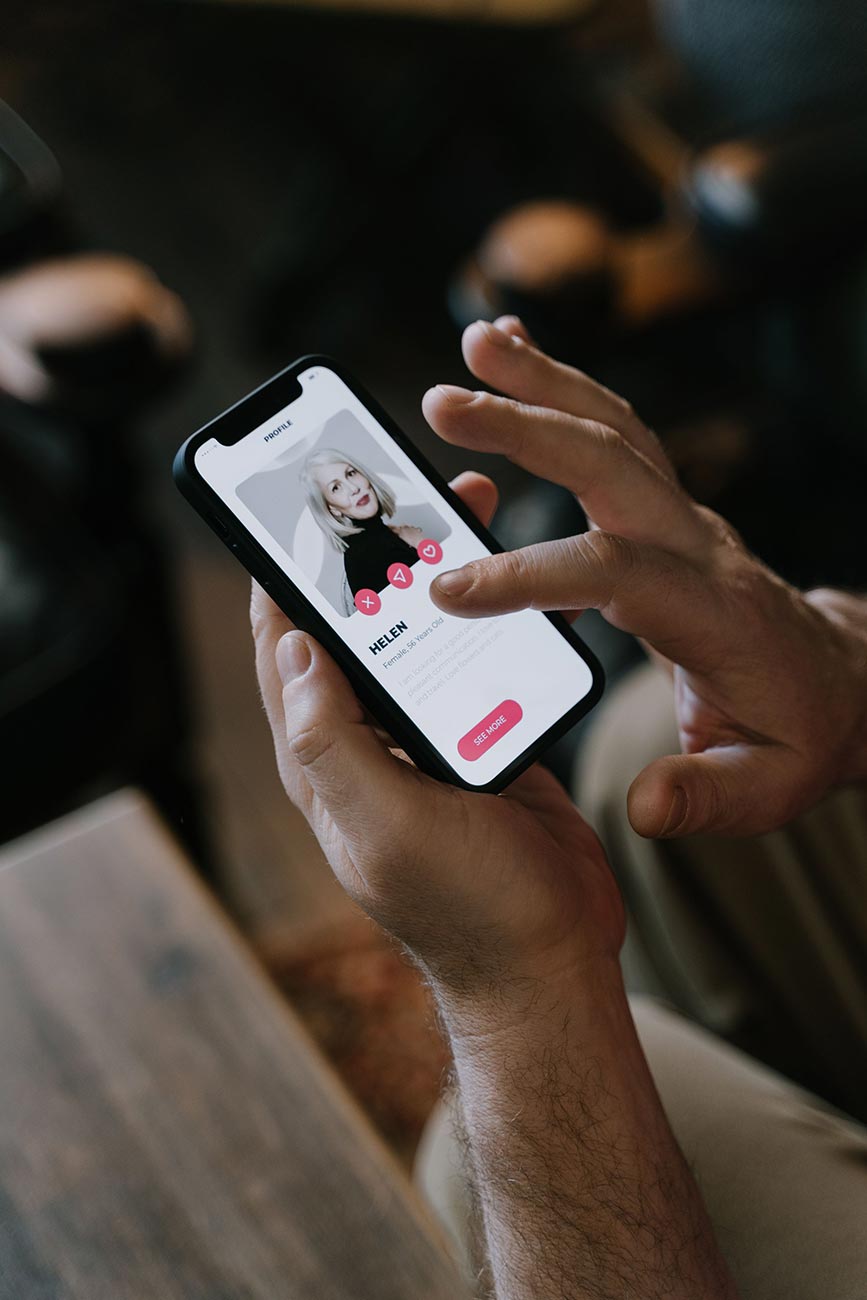 Citas para adultos en Argentina: de anuncios online a plataformas premium